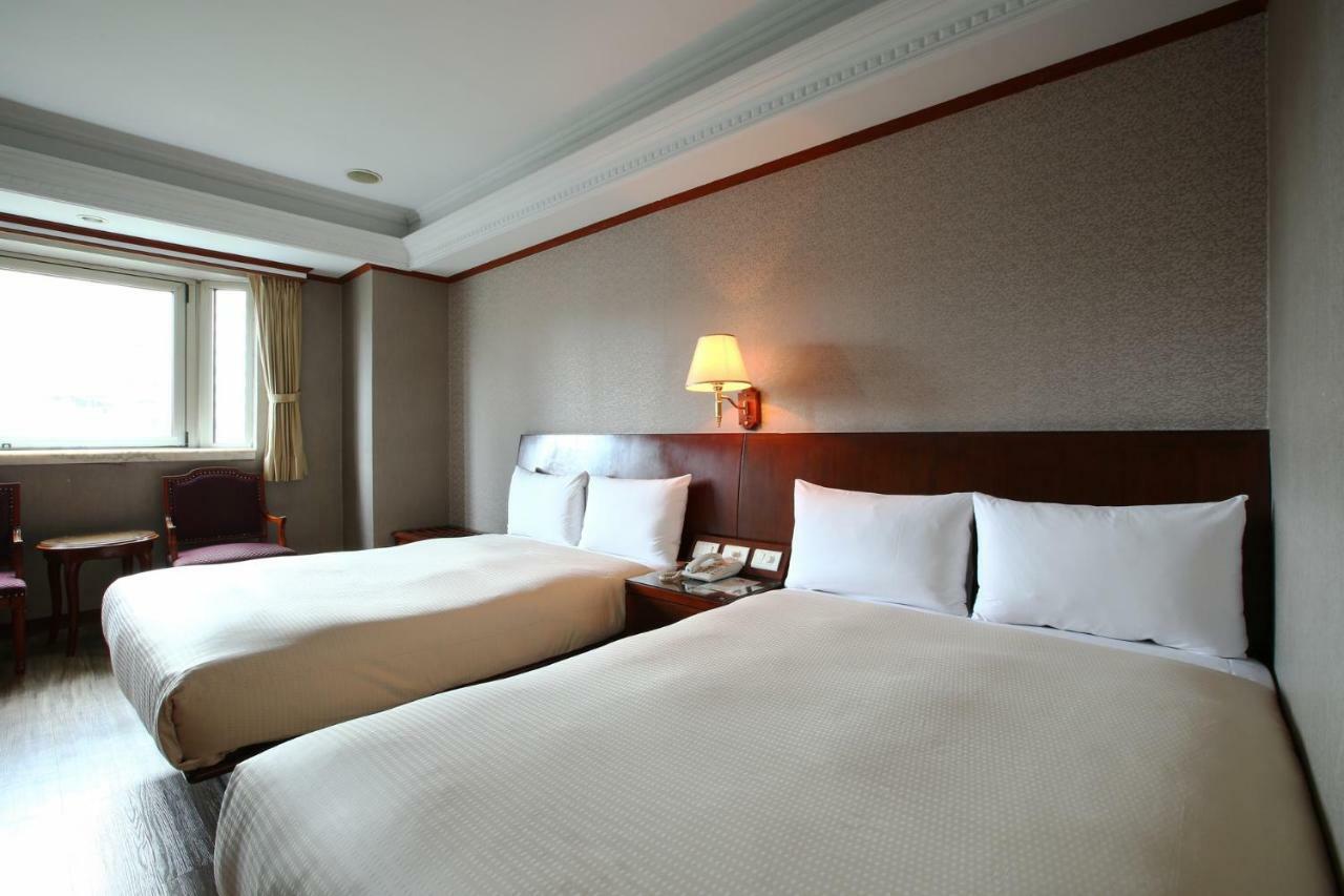 Hua Du Hotel كيلونغ المظهر الخارجي الصورة