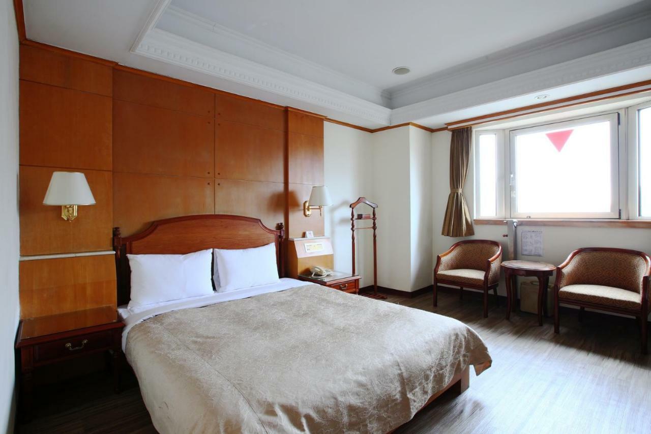 Hua Du Hotel كيلونغ المظهر الخارجي الصورة